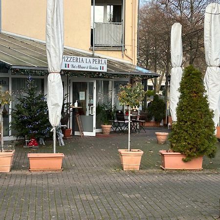 Komfortable 2-Zimmer-Ferienwohnung Am Kurpark Bad Kreuznach Kültér fotó